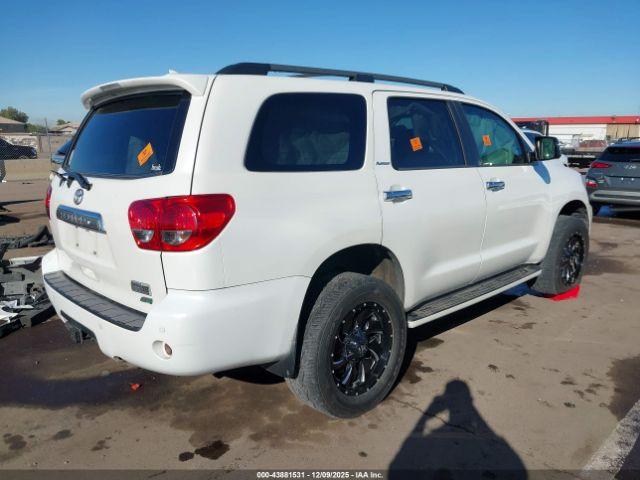 Toyota Sequoia Platinum 5.7l V8 Image 15
