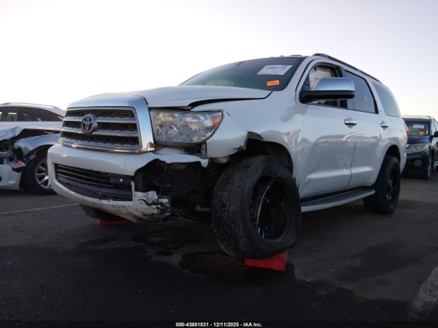 Toyota Sequoia Platinum 5.7l V8 Image 2