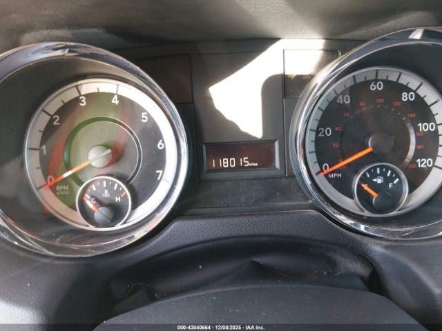 Dodge Grand Caravan Sxt Image 8