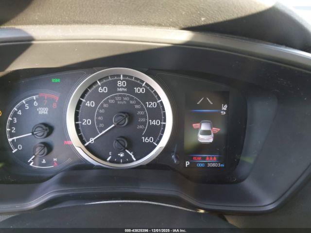 Toyota Corolla Le Image 14