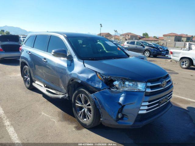 Toyota Highlander Le Plus Image 11