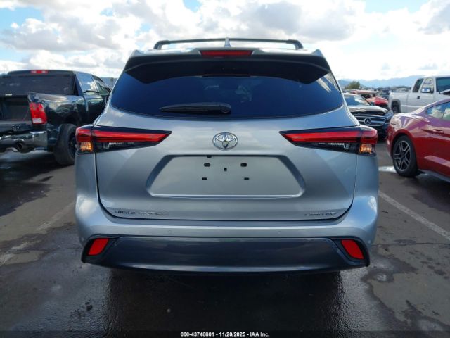 Toyota Highlander Limited Image 4