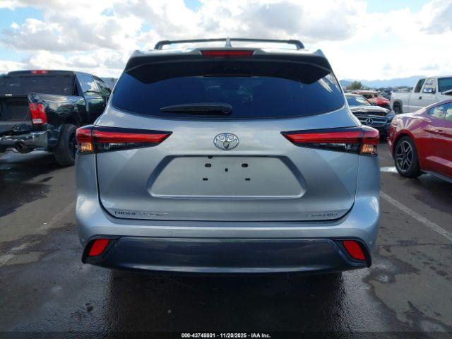 Toyota Highlander Limited Image 4