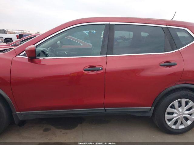 Nissan Rogue S Image 17