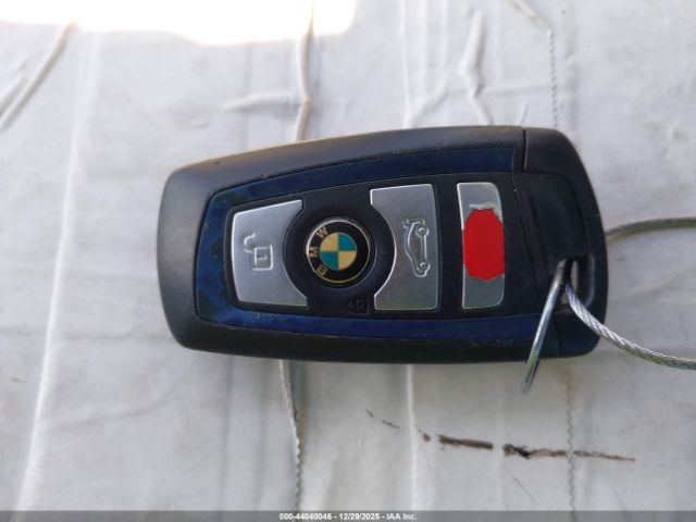 BMW 3 Series Image 8