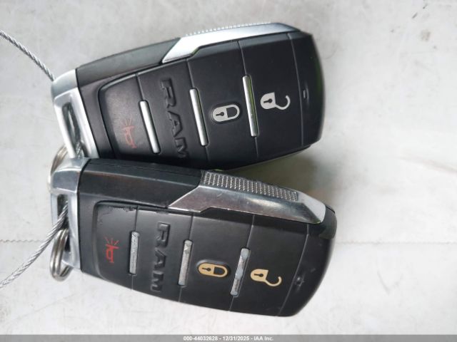 Ram 1500 Big Horn  4x2 5'7 Box Image 15