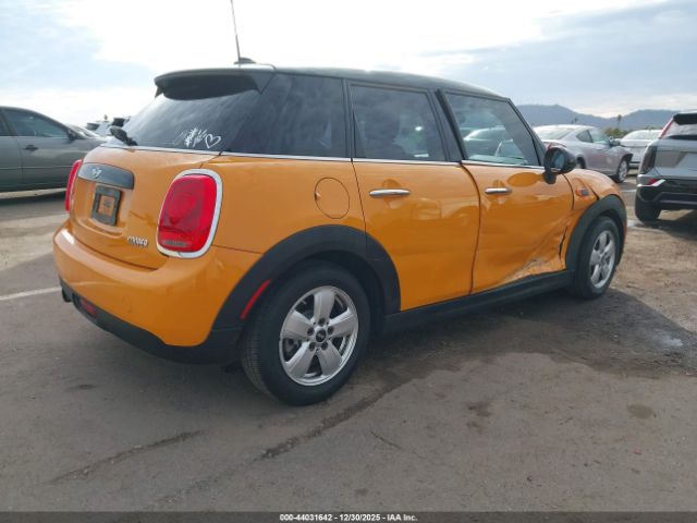 MINI Hardtop Cooper Image 8
