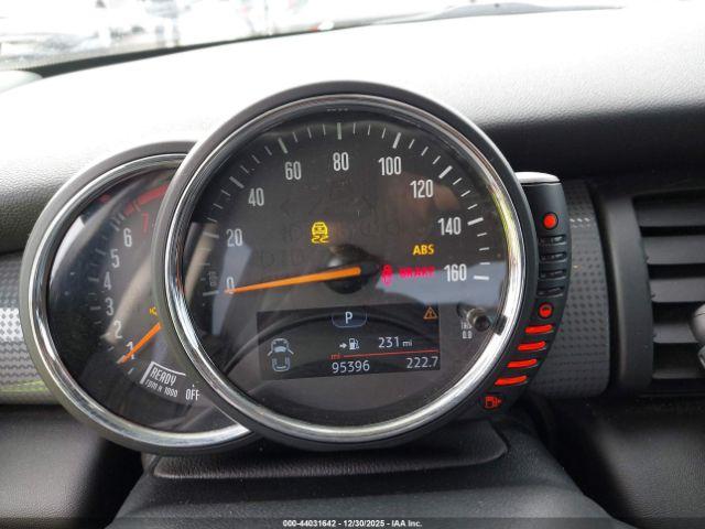 MINI Hardtop Cooper Image 14