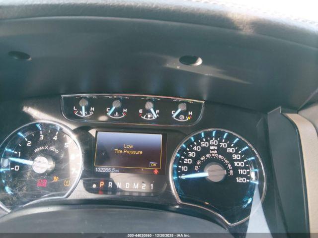 Ford F-150 Lariat Image 11