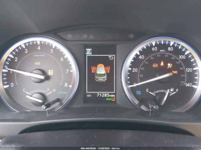 Toyota Highlander Limited Platinum Image 3