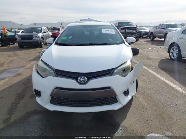 Toyota Corolla Le Image 9