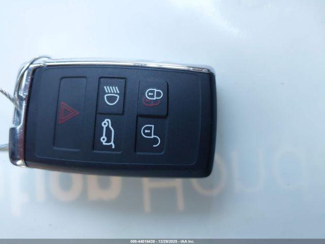 Land Rover Range Rover P530 Se 7 Seat Image 8