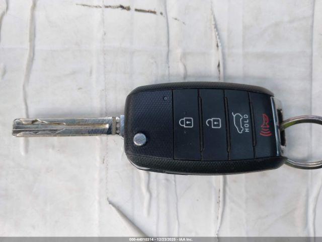 Kia Sorento Lx V6 Image 6