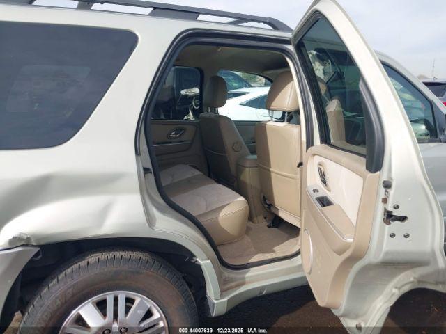 Mercury Mariner Image 6