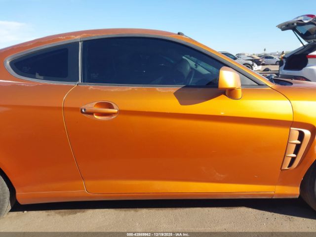 Hyundai Tiburon Image 14