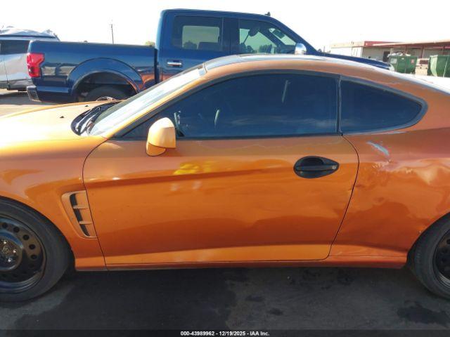 Hyundai Tiburon Image 15