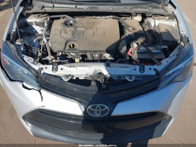 Toyota Corolla Le Image 7