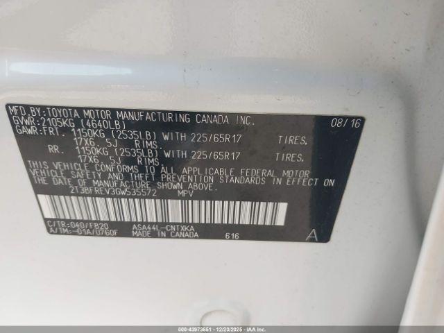 Toyota RAV4 Le Image 8