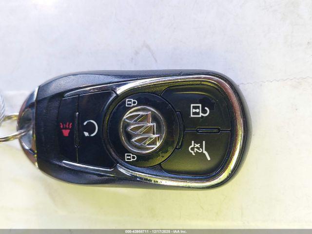 Buick Envision Essence Image 8