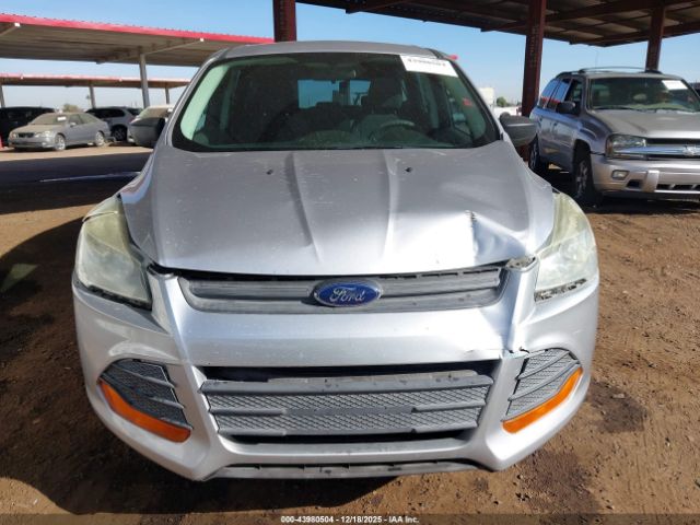 Ford Escape S Image 13