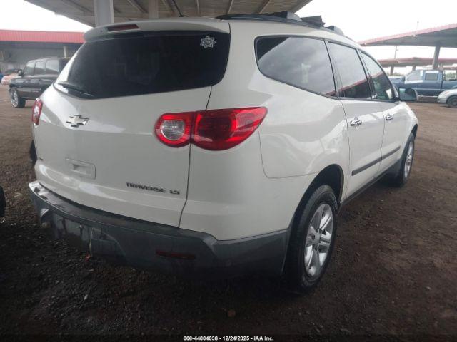Chevrolet Traverse Ls Image 3