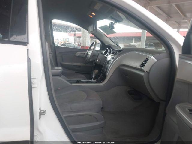 Chevrolet Traverse Ls Image 5