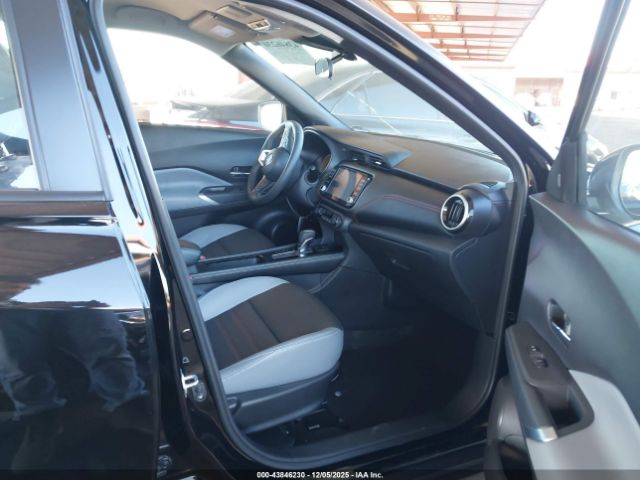 Nissan Kicks Sr Xtronic Cvt Image 12