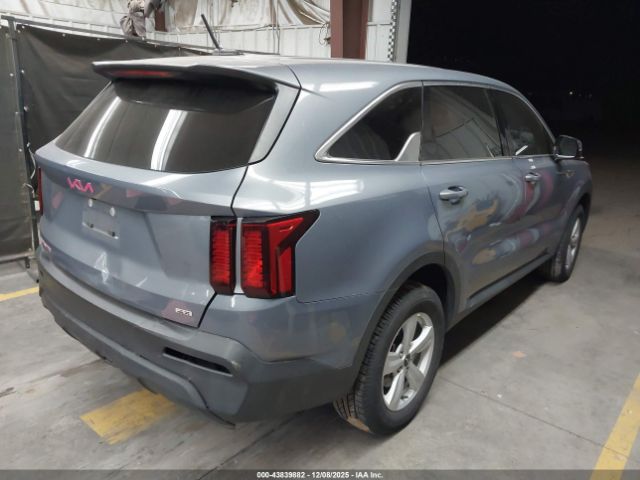 Kia Sorento Lx Image 3