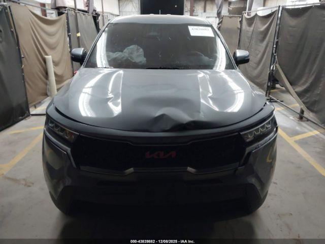 Kia Sorento Lx Image 9