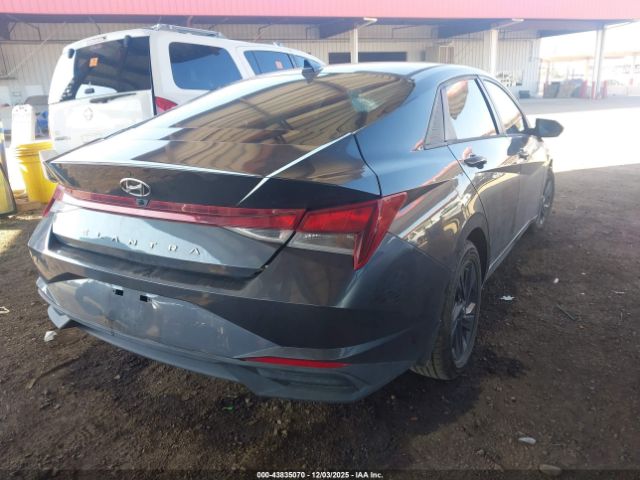 Hyundai ELANTRA Sel Image 10