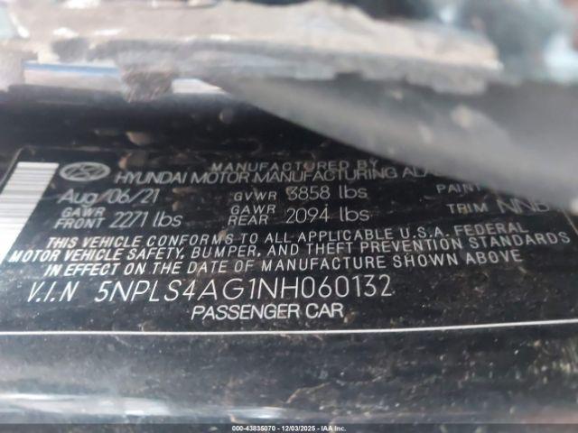 Hyundai ELANTRA Sel Image 2