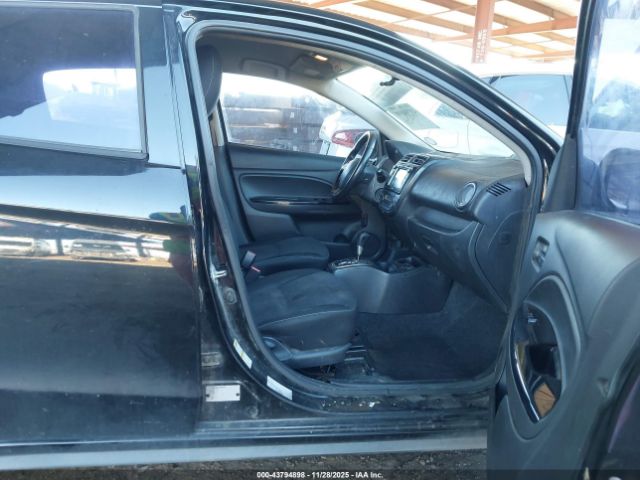 Mitsubishi Mirage Gt Image 7