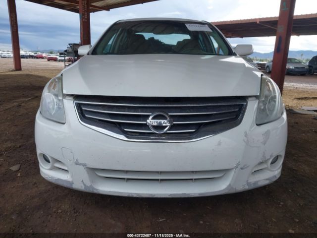 Nissan Altima 2.5 S Image 8