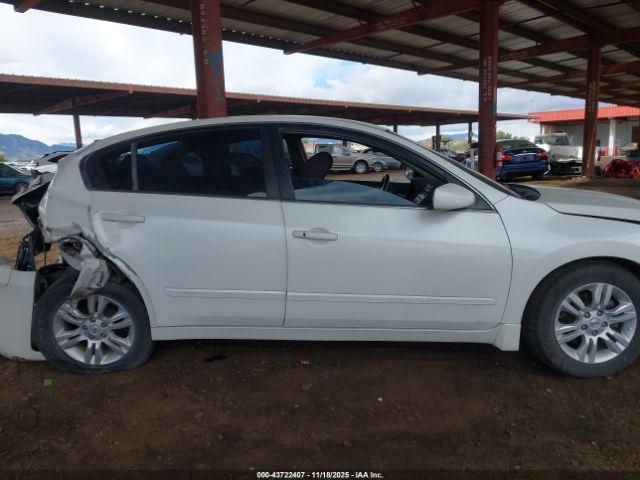 Nissan Altima 2.5 S Image 6