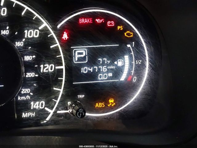 Nissan Versa Sv Image 12