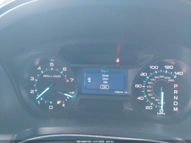 Ford Explorer Image 4