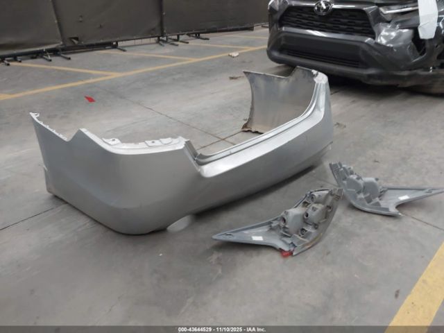 Nissan Altima Image 3