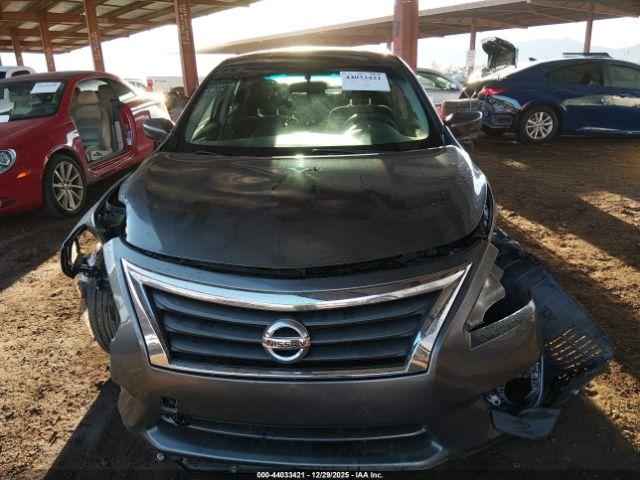 Nissan Altima 2.5 S Image 6