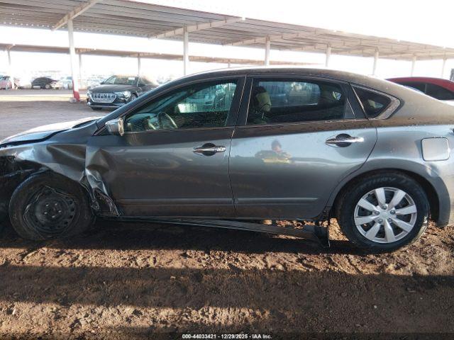 Nissan Altima 2.5 S Image 11