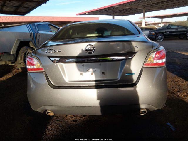 Nissan Altima 2.5 S Image 15
