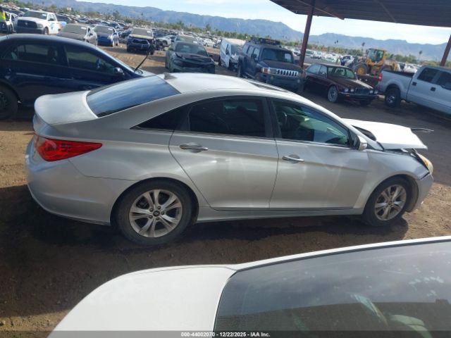 Hyundai SONATA Limited Image 9