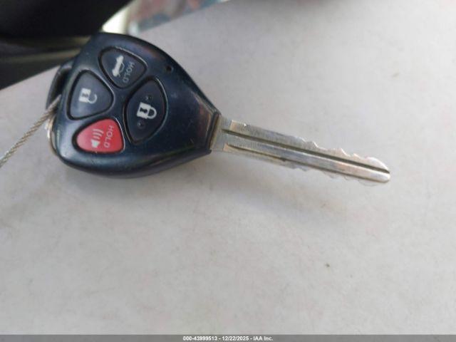 Toyota Corolla L Image 6