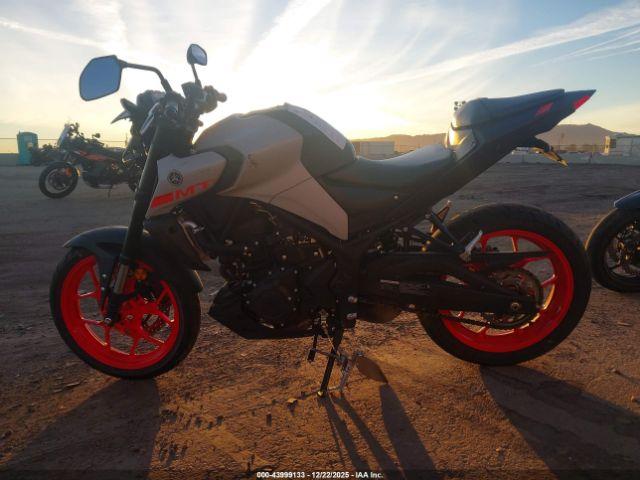 Yamaha Mt-03 Image 9