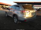 Toyota Highlander Limited V6 Image 3