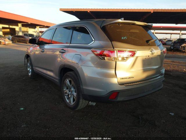 Toyota Highlander Limited V6 Image 3