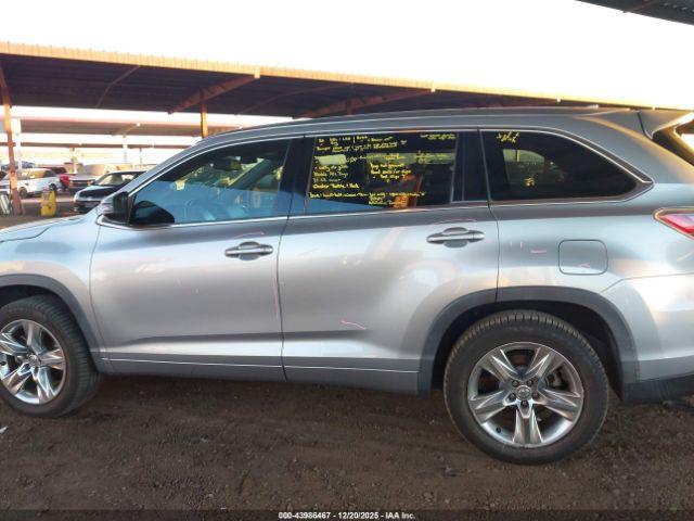 Toyota Highlander Limited V6 Image 6