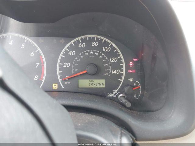 Toyota Corolla L Image 9