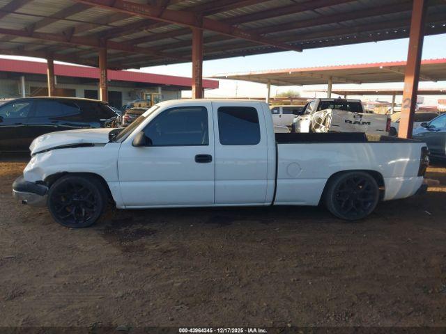 Chevrolet Silverado 1500 Work Truck Image 14