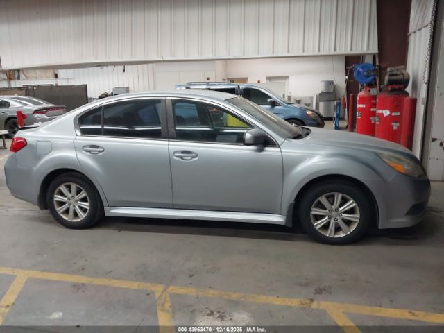 Subaru Legacy 2.5i Premium Image 15