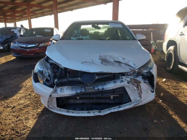 Toyota Camry Se Image 7